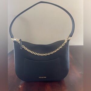 Micheal Kors shoulder purse